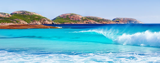 Lucky Bay Waves