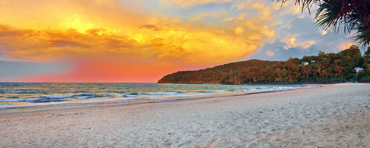 Noosa Afternoon Storm