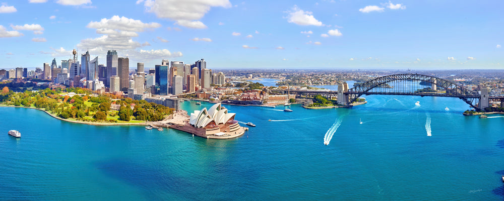 A Cruise on the Harbour